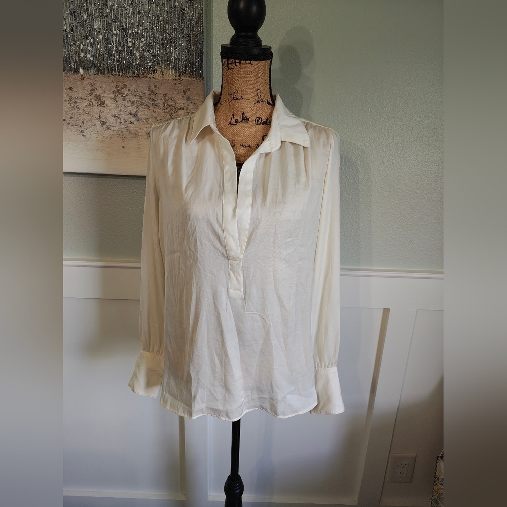 Banana Republic Cream Deep V Neck with collar blouse